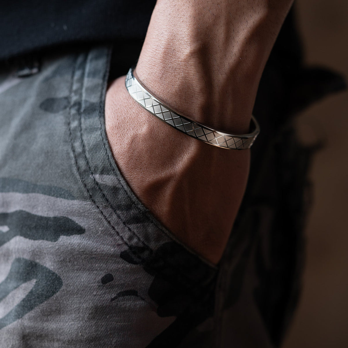 Caesar Oval Kada Bracelet