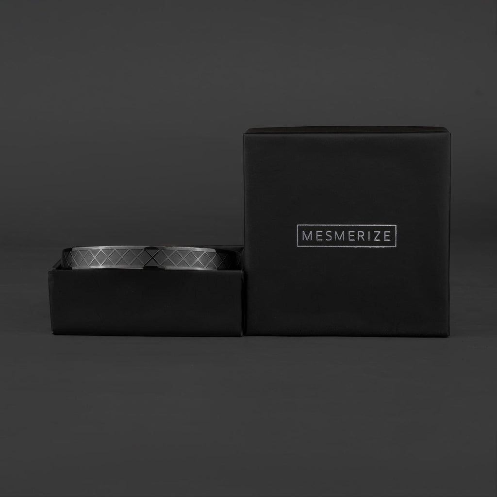 Caesar Oval Kada Bracelet