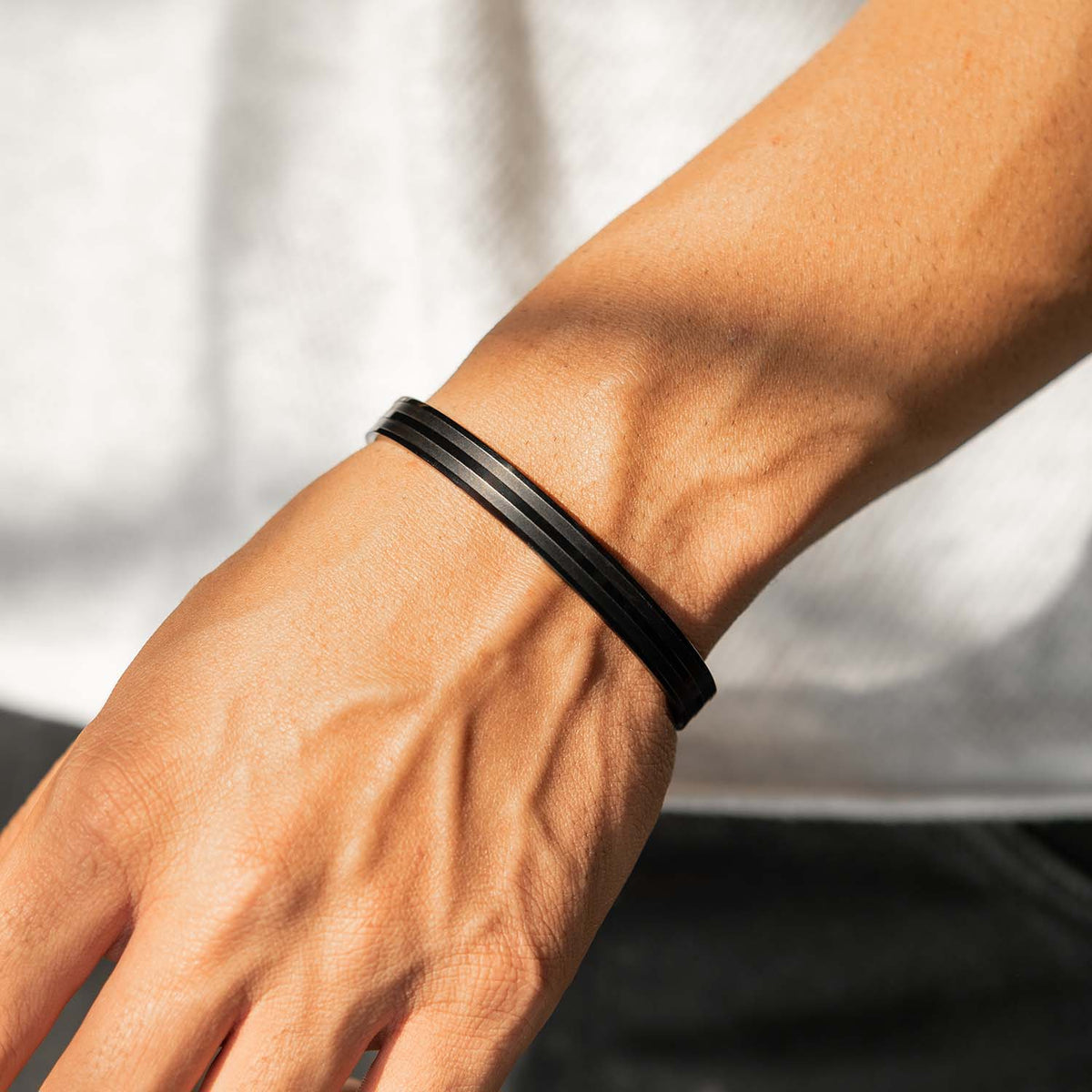 Claudius Oval Kada Bracelet
