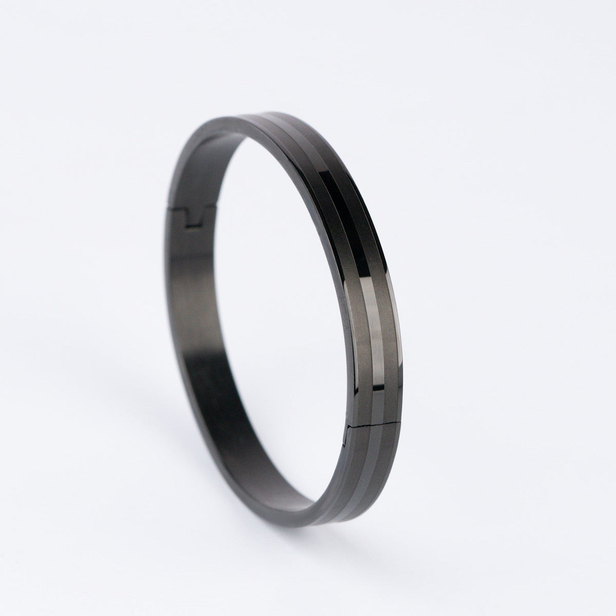 Claudius Oval Kada Bracelet