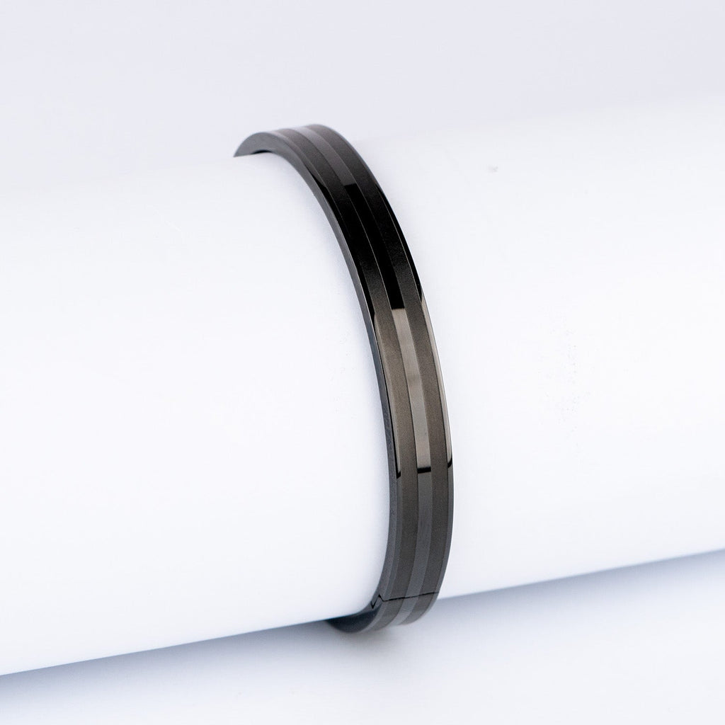 Claudius Oval Kada Bracelet