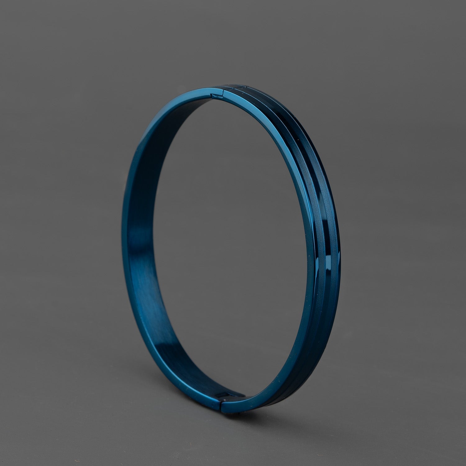 Claudius Oval Kada Bracelet