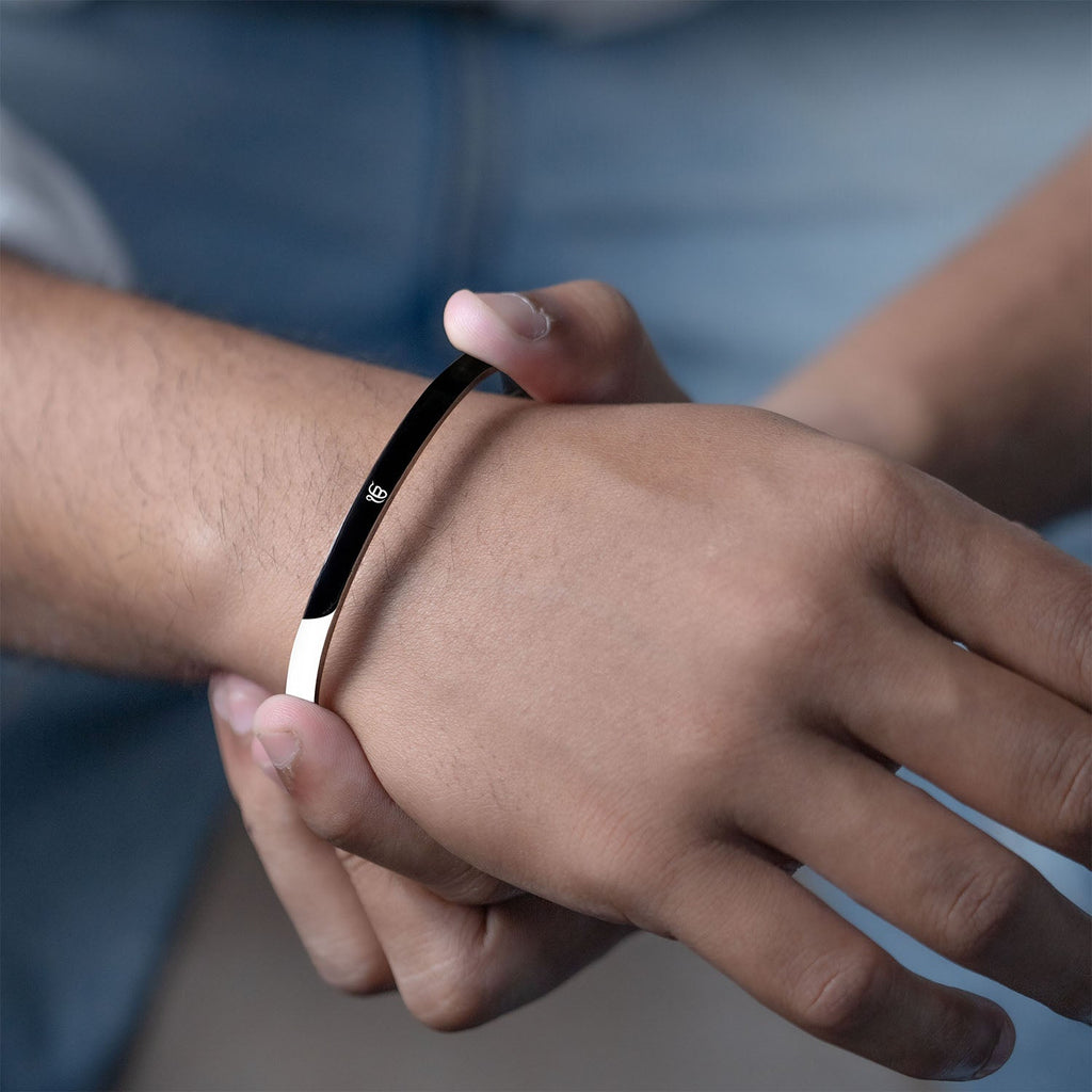 Ik Onkar Gloss Cuff Adjustable Bracelet