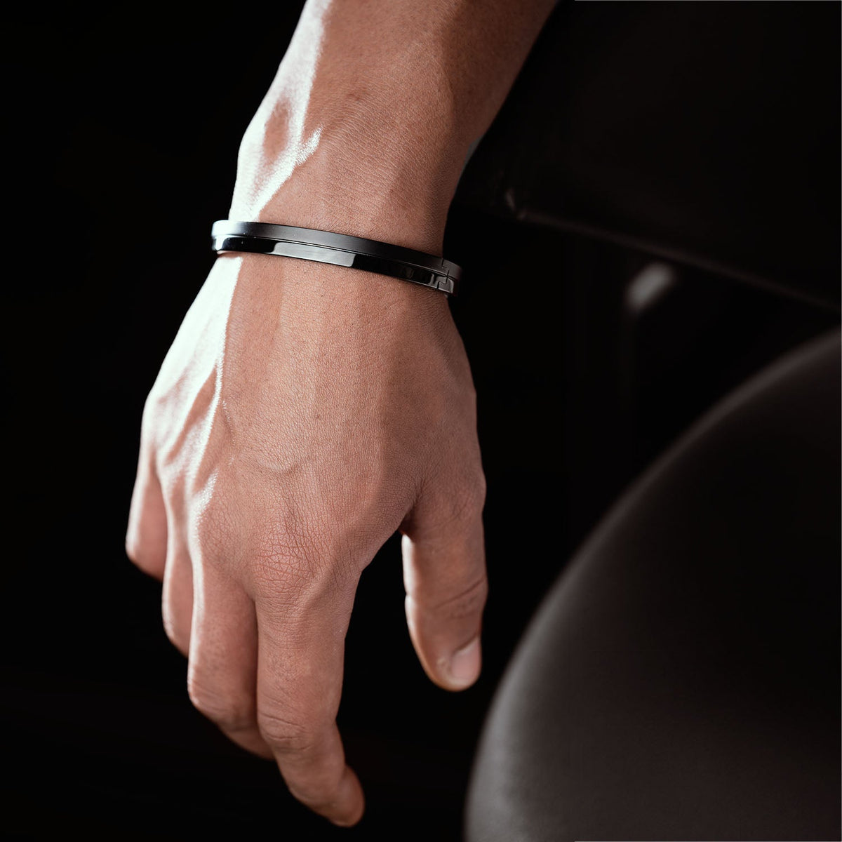 Dual Finish Oval Kada Bracelet